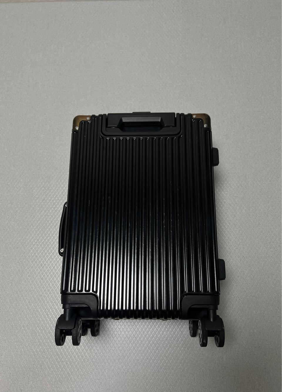 아이프라브 캐리어20인치 블랙 판매/ 아이프라브 알루미늄 프레임하드캐리어