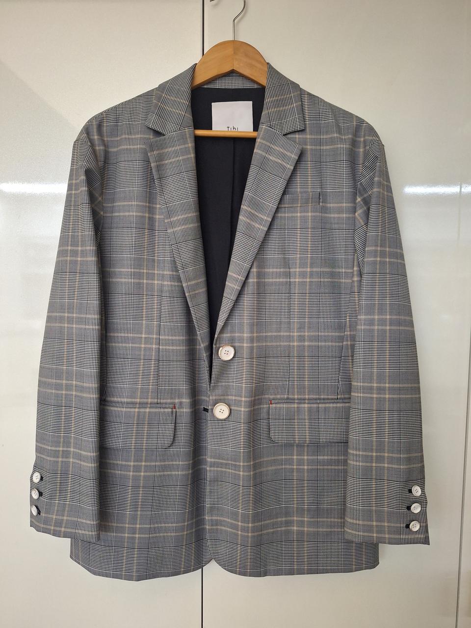 TIBI 티비 자켓 2사이즈 m정도