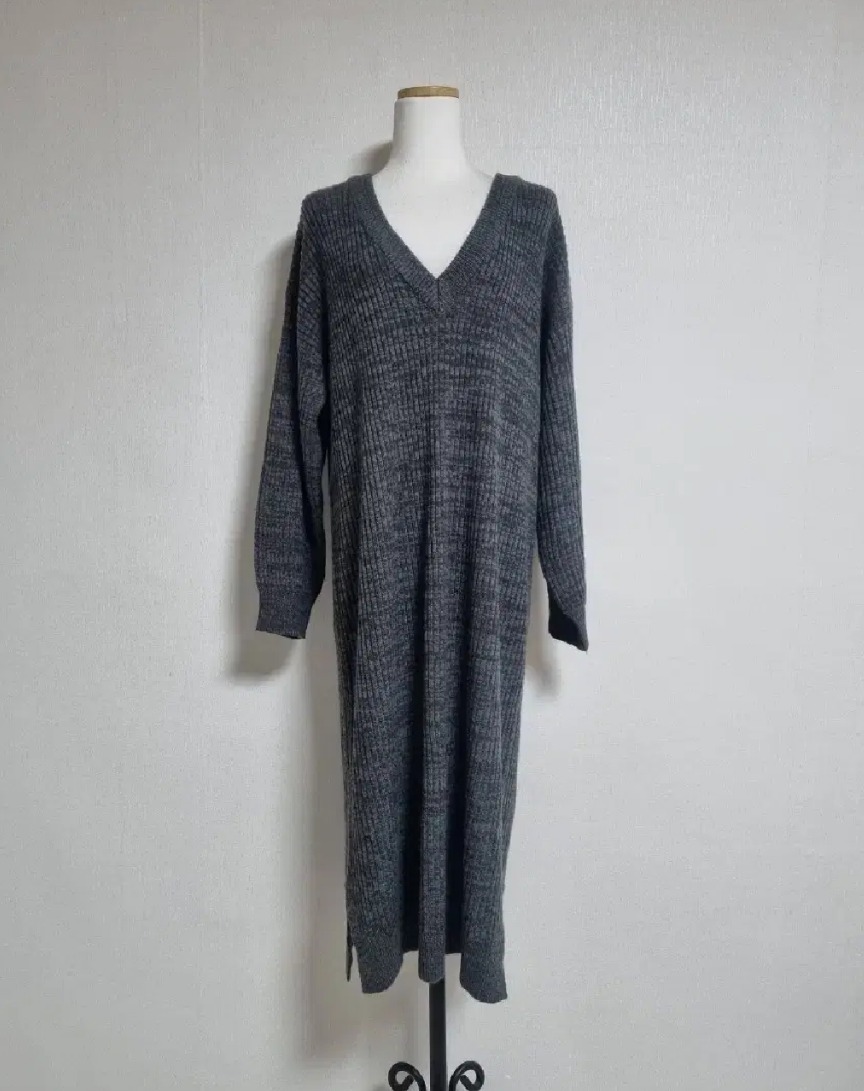 L188 깊은브이넥롱원피스