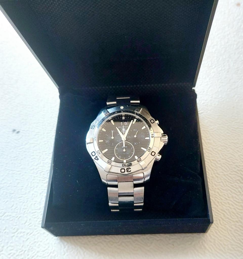 태그호이어	아쿠아레이서 300M 남성시계