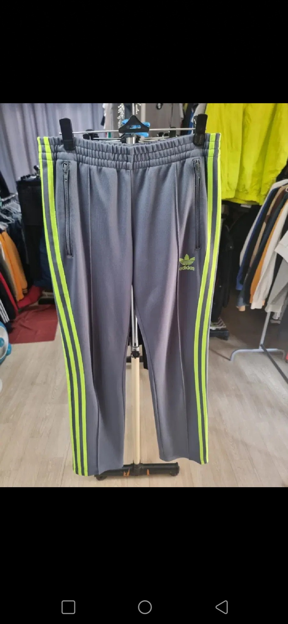 [90] 아디다스 바지 유로파 트랙 팬츠 그레이/형광