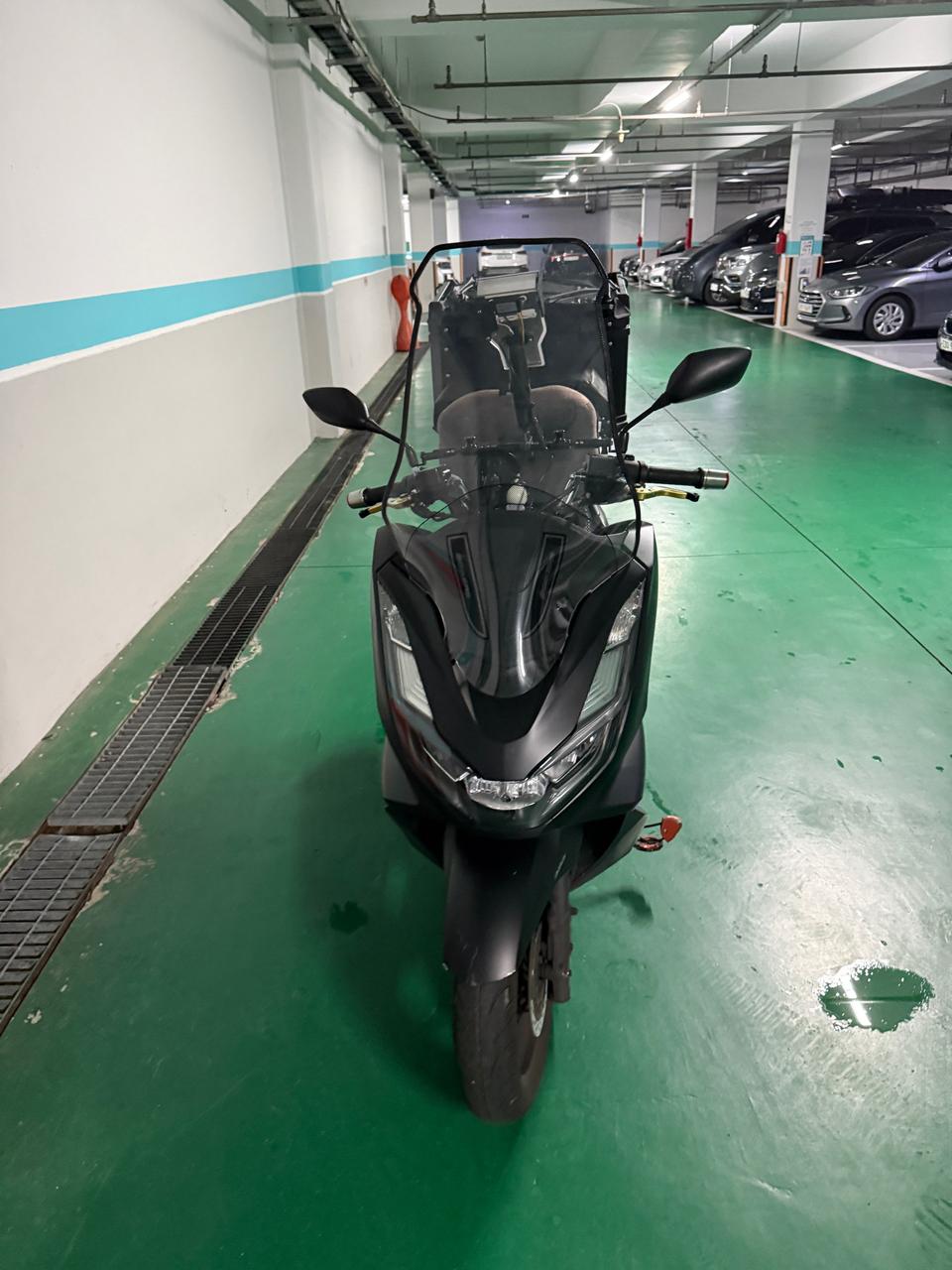 PCX125 23년식 블랙 일산 직거래