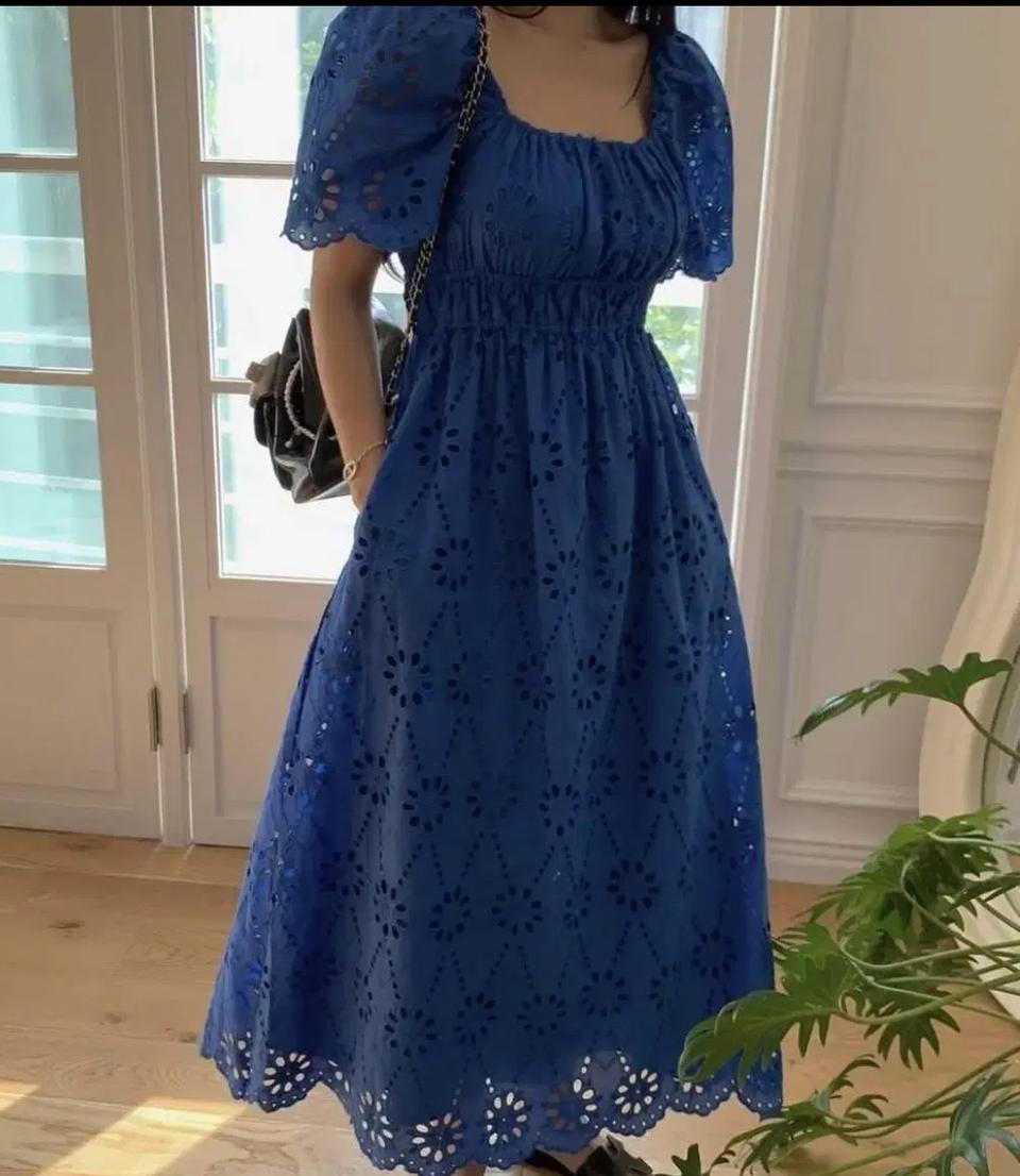 펀칭스퀘어 원피스