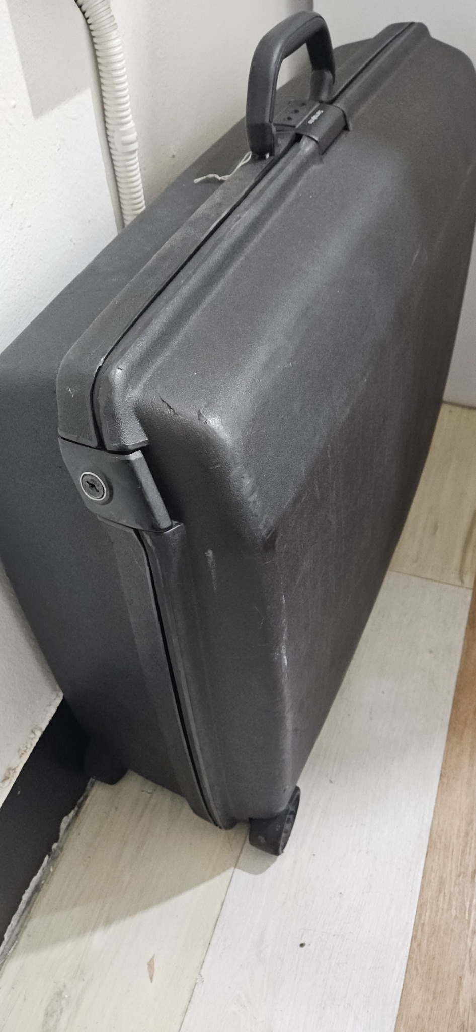 샘쏘나이트 빈티지 하드케이스