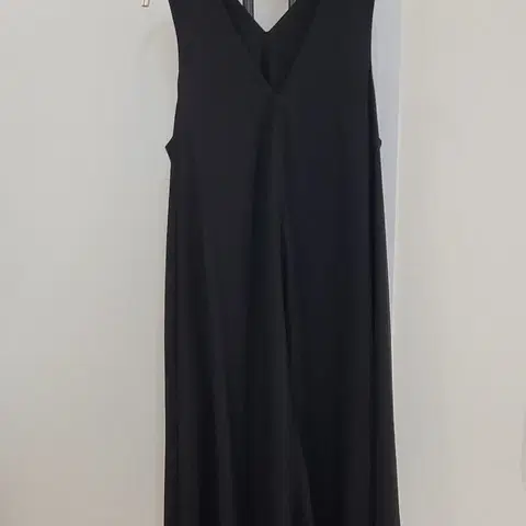 일본브랜드 Yuni 블랙 심플 슬리브리스 롱원피스 55~77