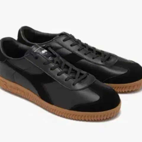 디아도라 스쿼시 SP 블랙 265