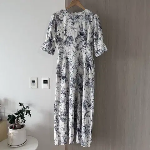 드로잉플라워 롱원피스 미착용