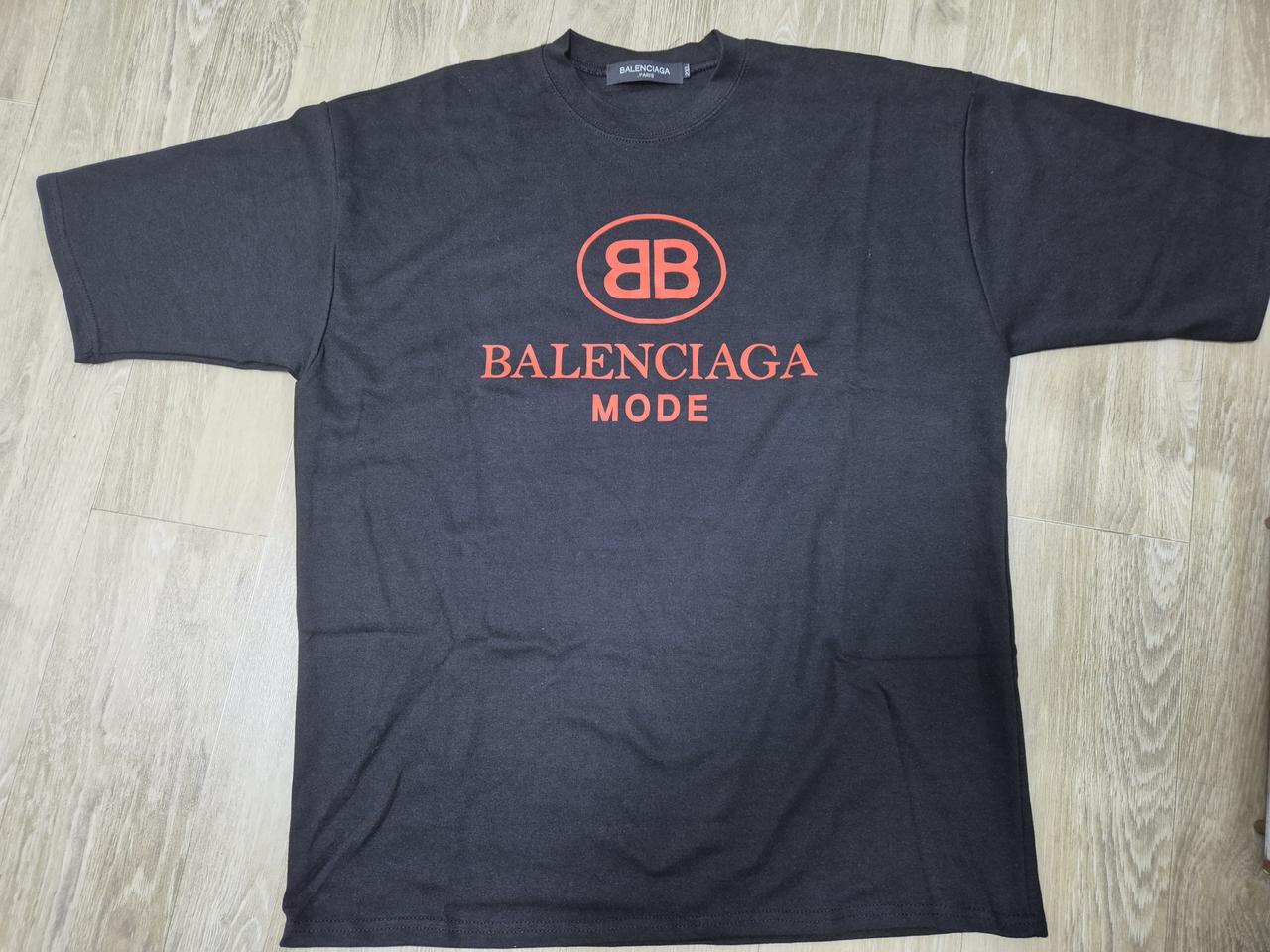 (새상품) 발렌시아가 반팔티 2XL 남여공용