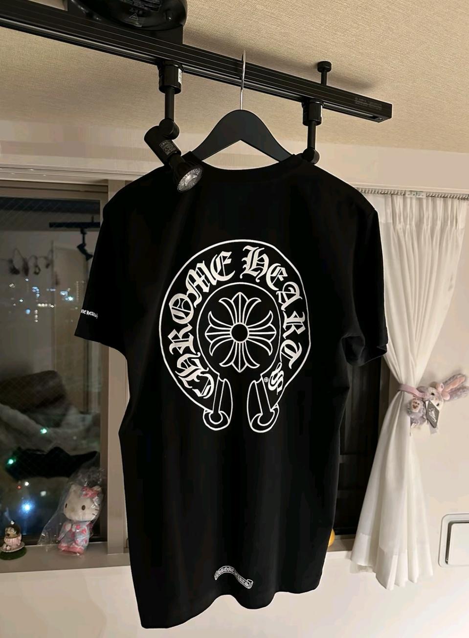 크롬하츠 Chrome Hearts 클래식 블랙 반팔 티셔츠