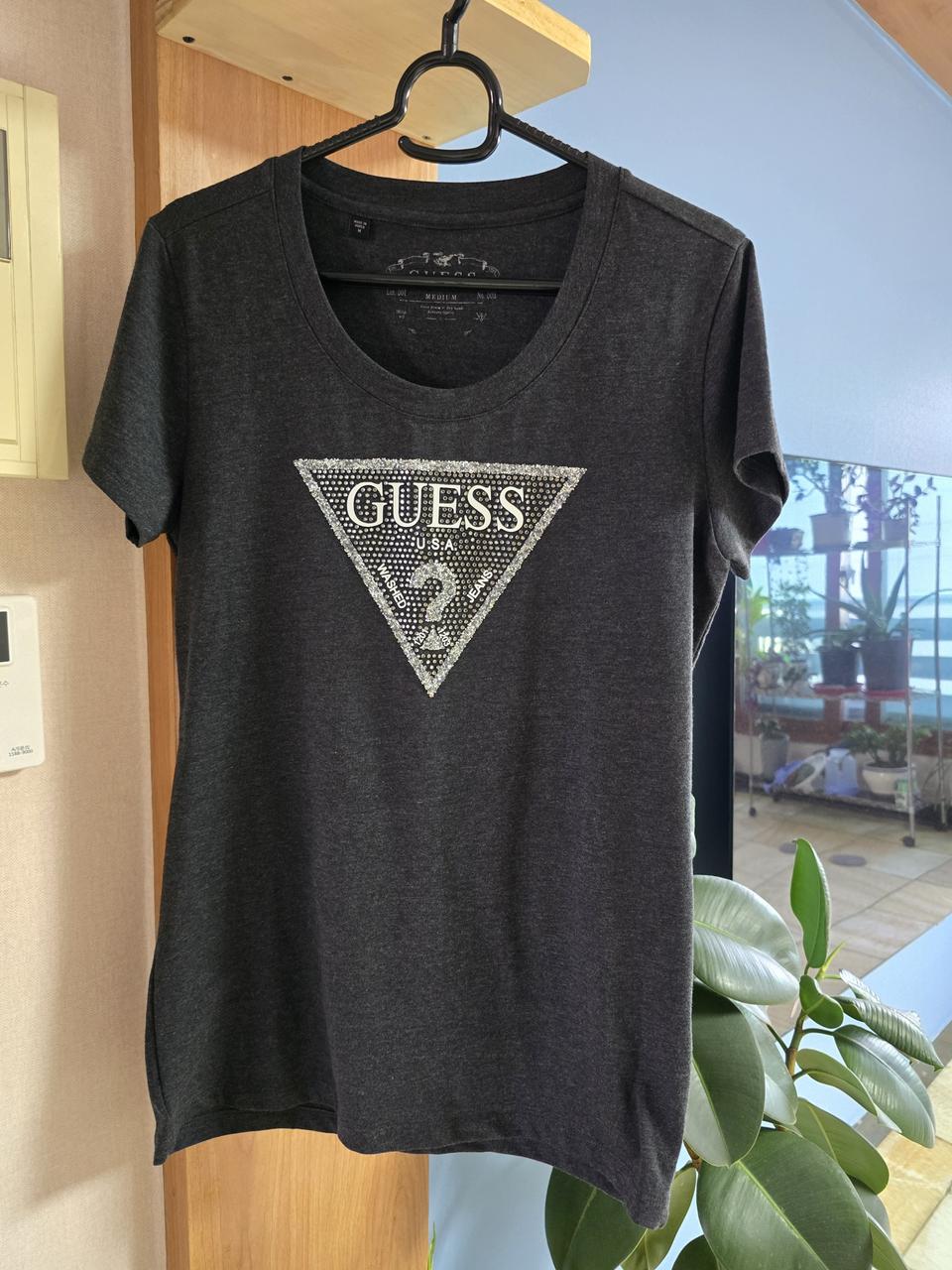 [새상품]게스 여성 티셔츠 M사이즈