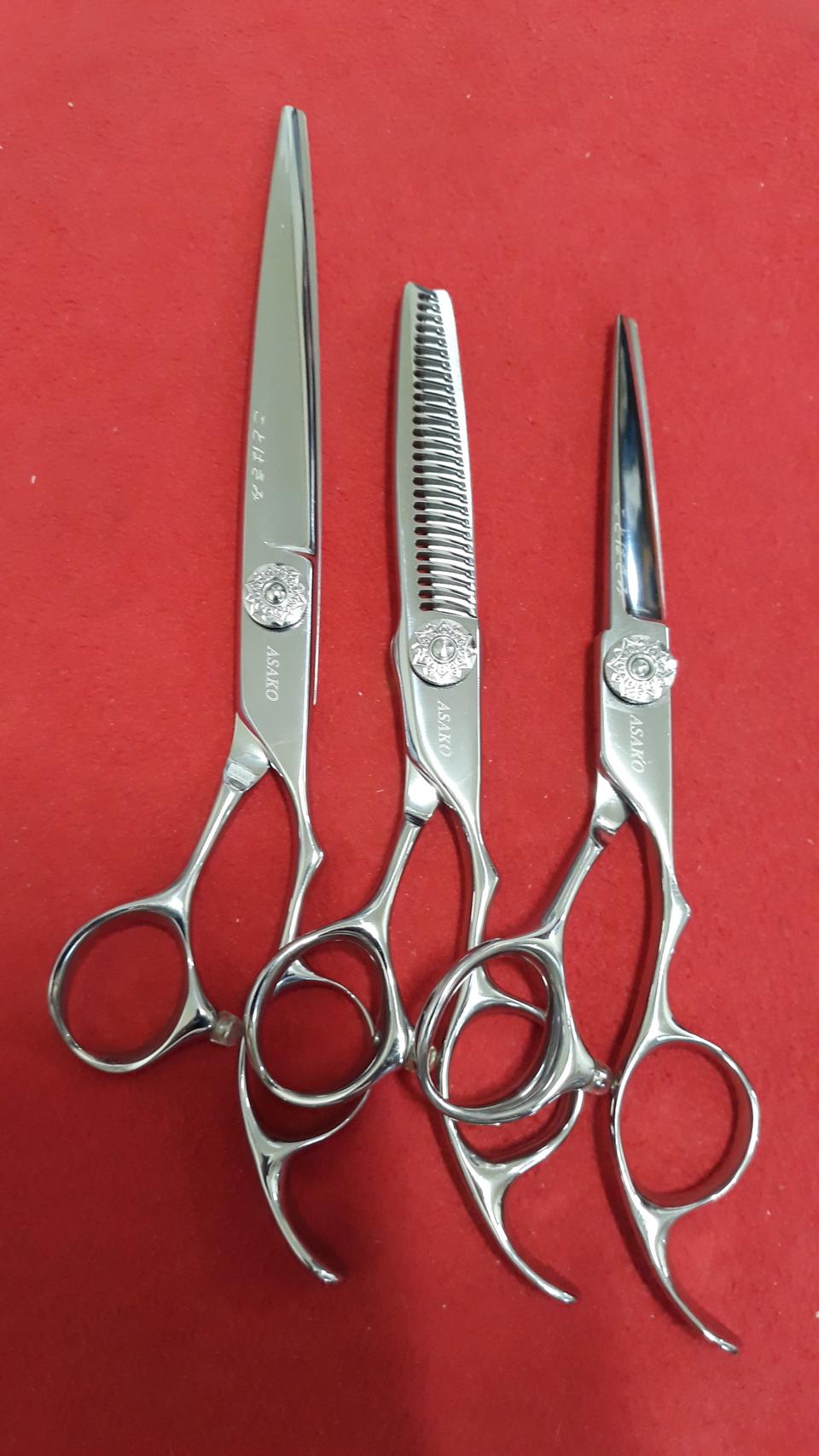 미용가위 3개에 49만원 원가이하폐업 새가위 일제V10재질 오늘만이가격