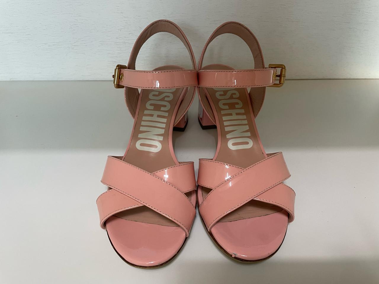 모스키노 로고힐 샌들