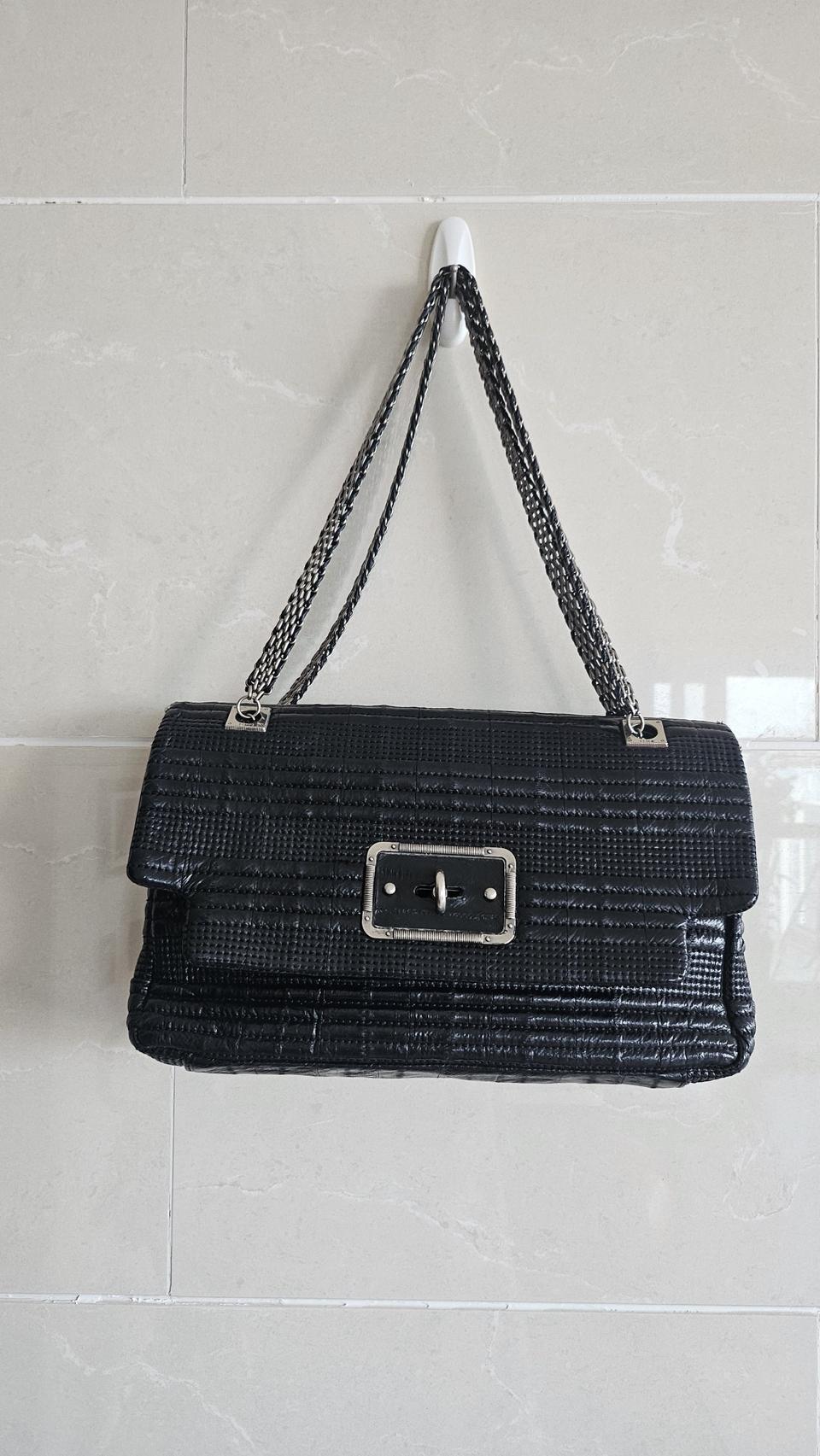 타임 장어가죽 숄더백