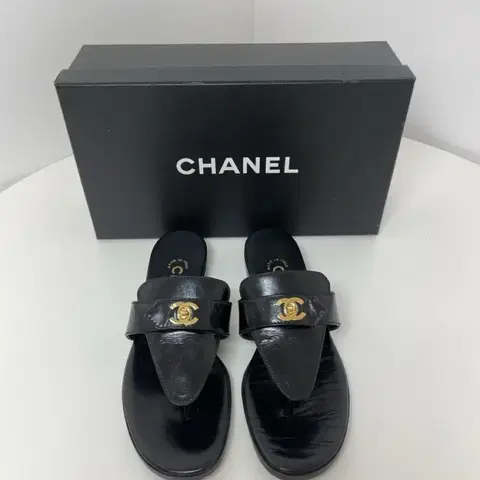 샤넬 빈티지 코코턴락 샌들 슬리퍼