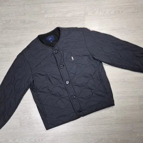 예일 퀄팅 경량패딩 M