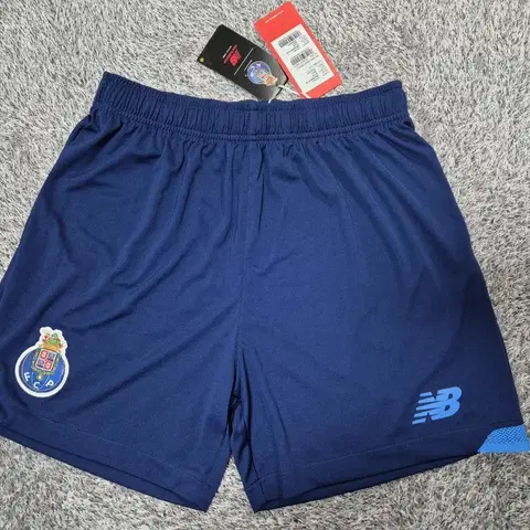 [새상품]뉴발란스 FC포르투 유니폼 쇼츠 L(85)