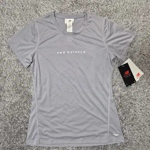 [새상품]뉴발란스 기능성 반팔티 여 85(S)