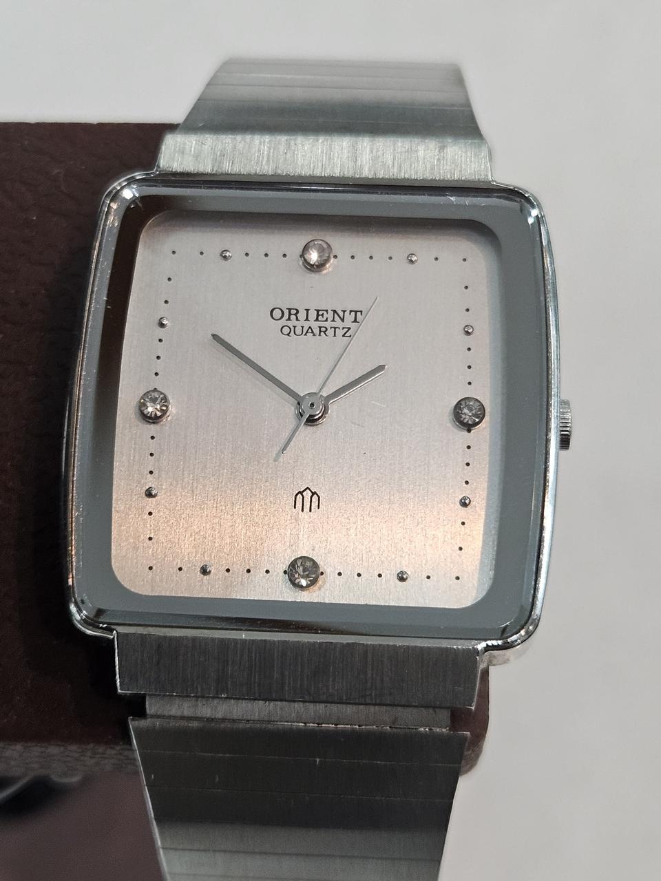 70~80 오리엔트 빈티지 남성용 쿼츠 시계