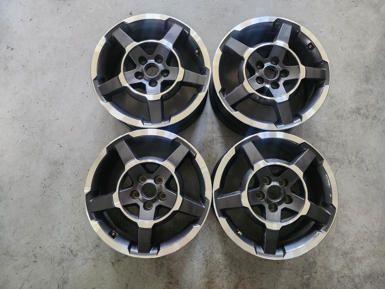 더뉴 팰리세이드 18인치 순정휠 중고휠 팝니다