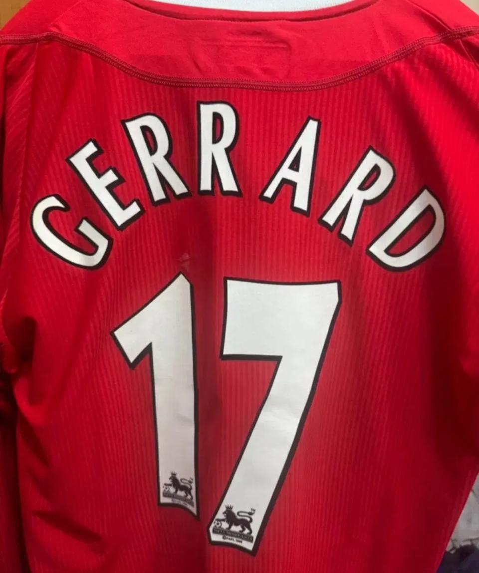 리버풀 제라드 17번 유니폼
