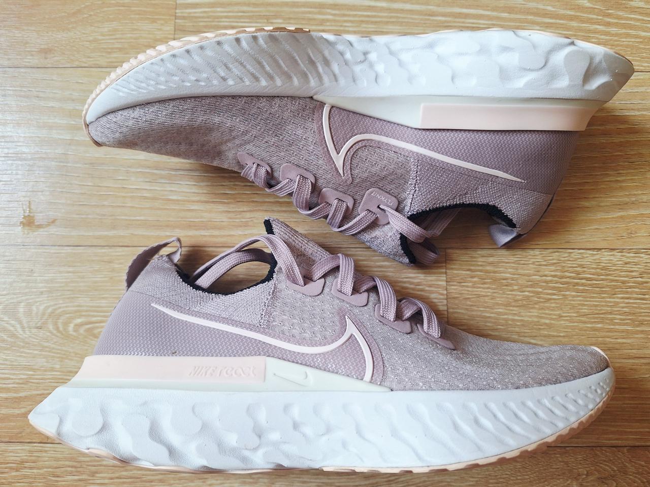 나이키 리액트 인피니티 런 플라이니트 정품 운동화 러닝화