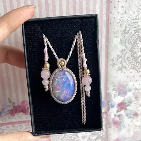 2x3(cm) 빈티지 핑크 오팔 희귀 영롱한 앤틱 마크라메 목걸이