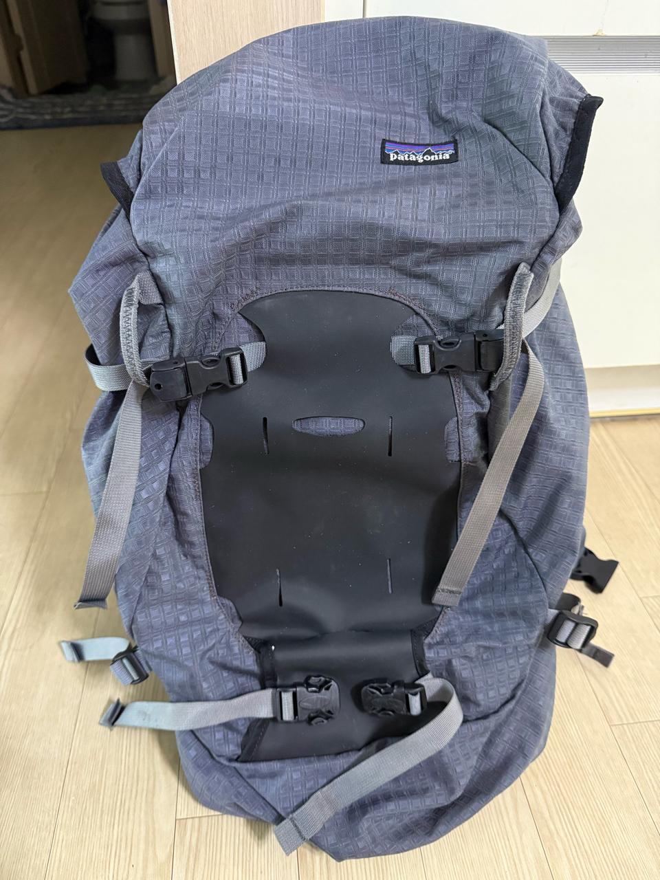 파타고니아 등산배낭 35 리터