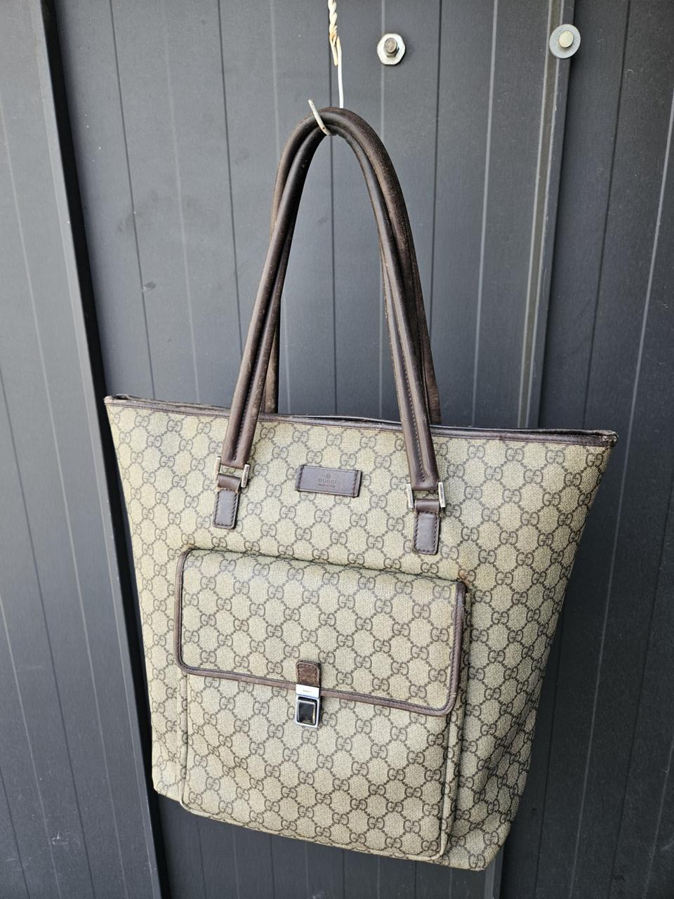 구찌 GG 슈프림 쇼퍼 숄더 토트백(정품)