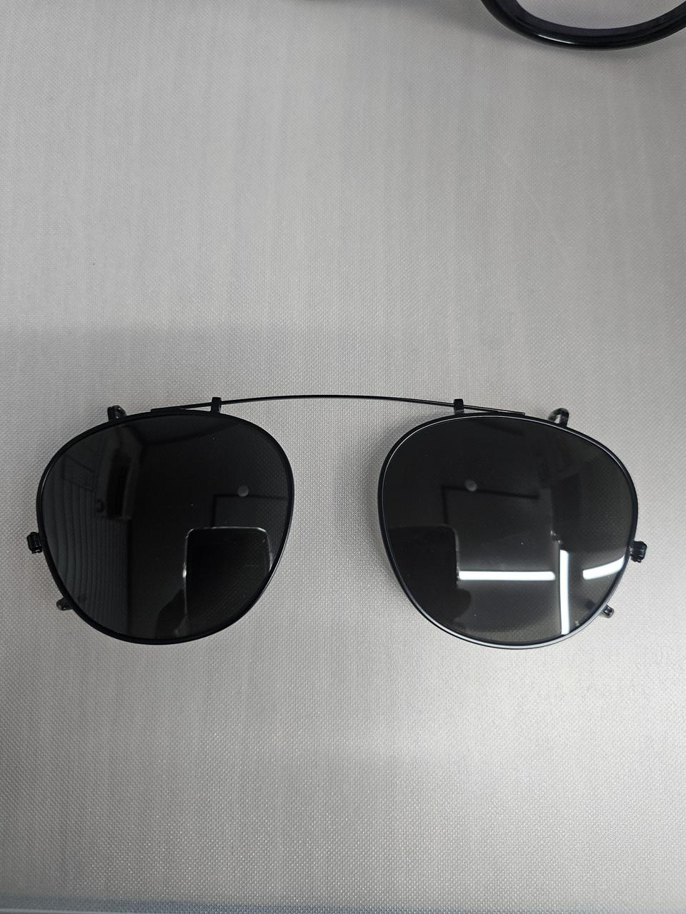 젠틀몬스터 클립온 선글라스