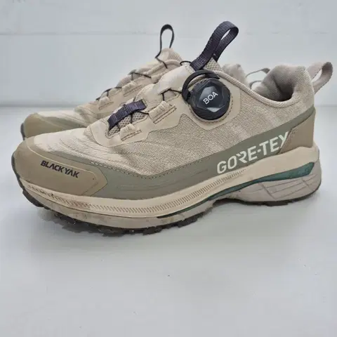 [235]블랙야크 고어텍스 다이얼 트레킹화 343 에코