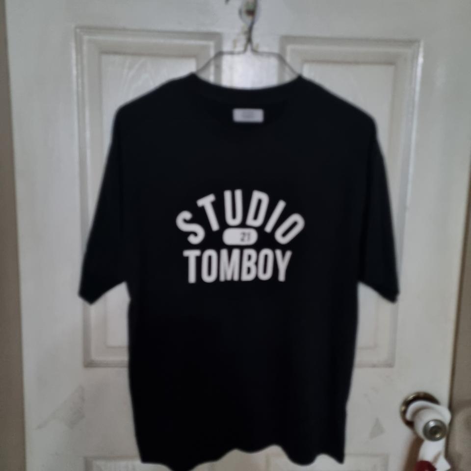 스튜디오톰보이면티