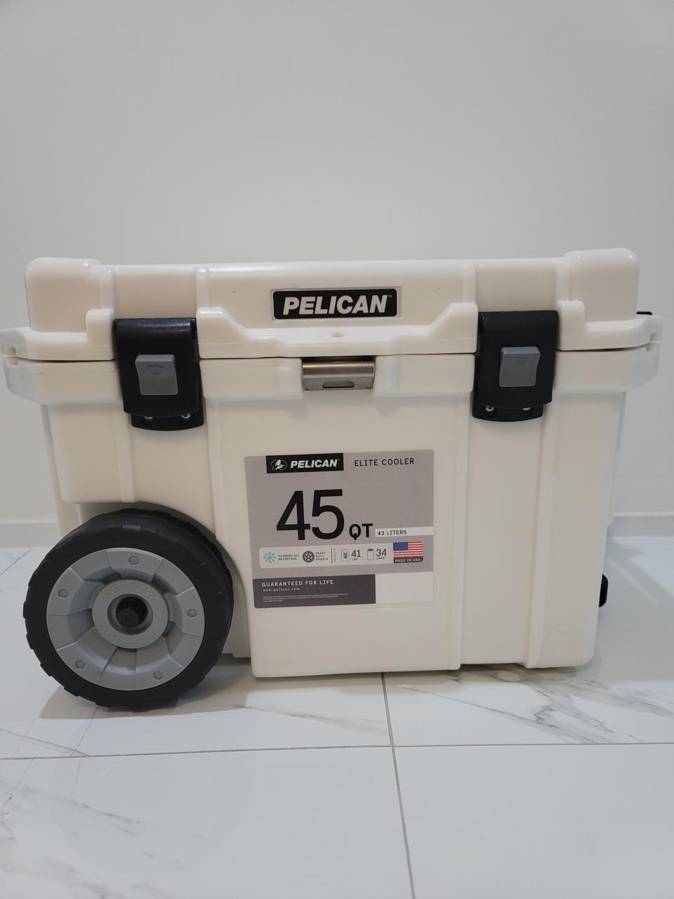 펠리칸 45QT 엘리트 쿨러(아이스박스)