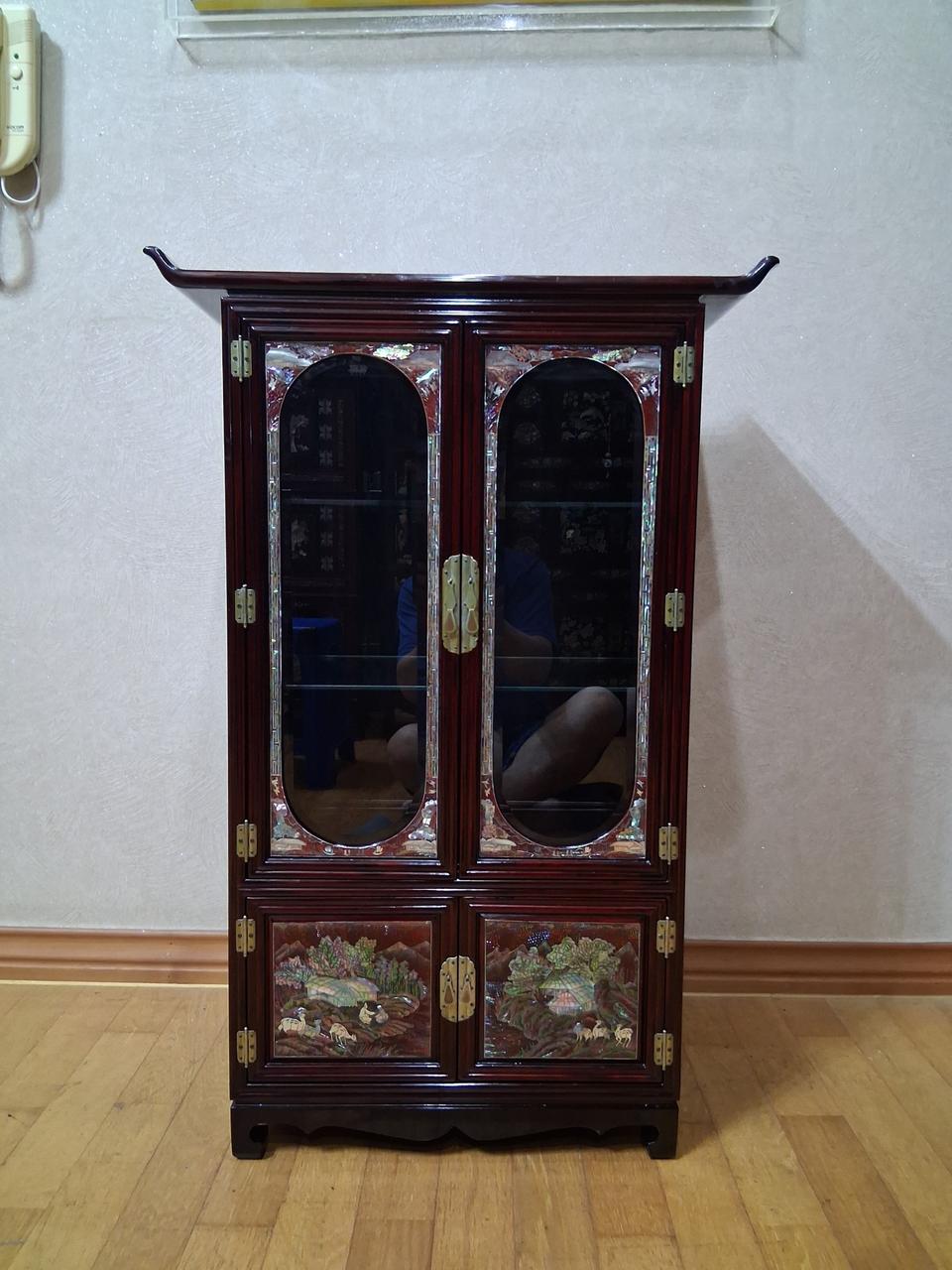 자개장식장. 자개장