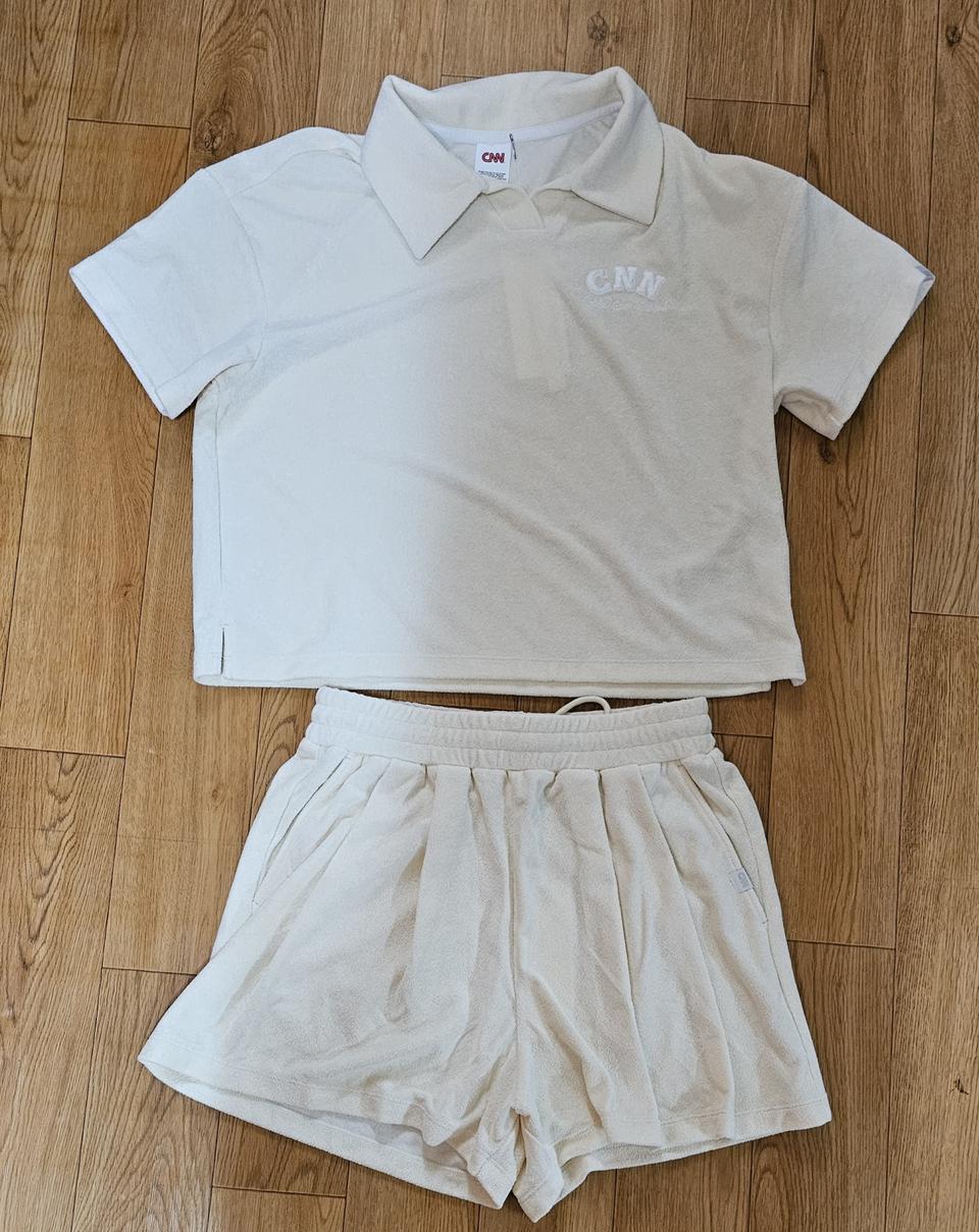 CNN어패럴 테리 상하의