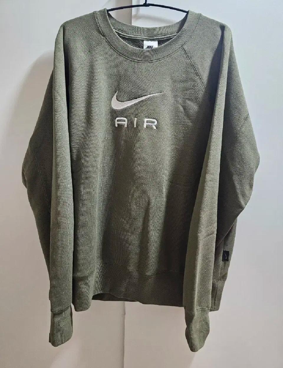 나이키 에어 팩 빅로고 맨투맨