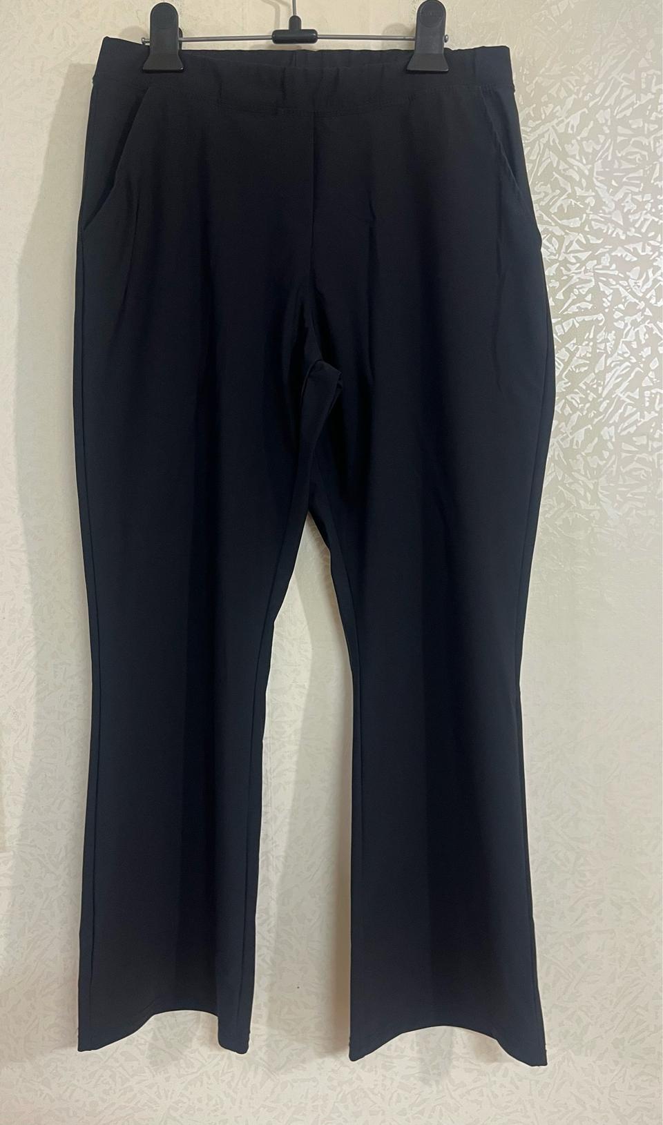 상태좋음! 착용감 좋은 여성 블랙 바지