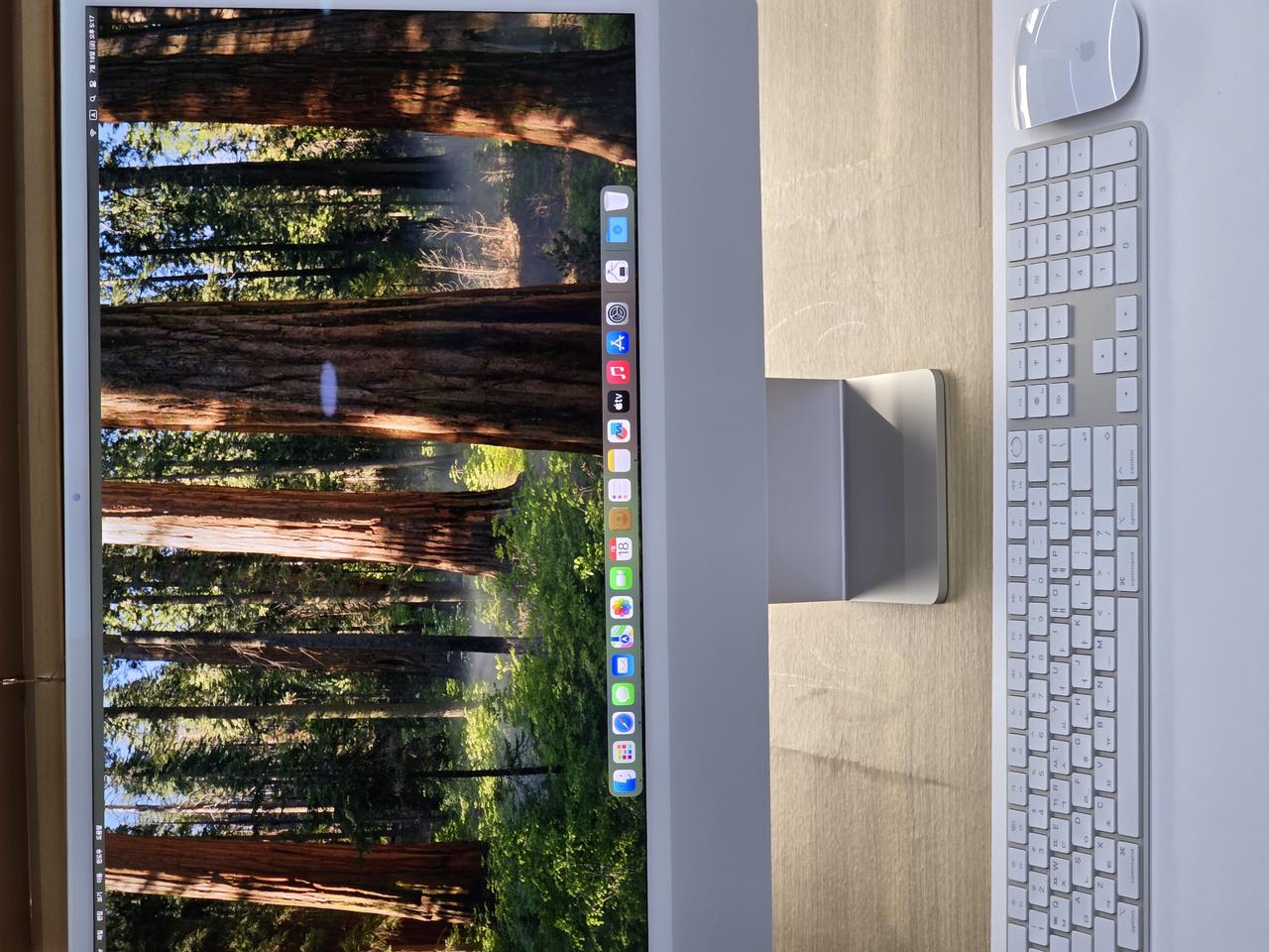 M3 아이맥 24인치 16G 512G 고급형 S급 Z19E001F4KH