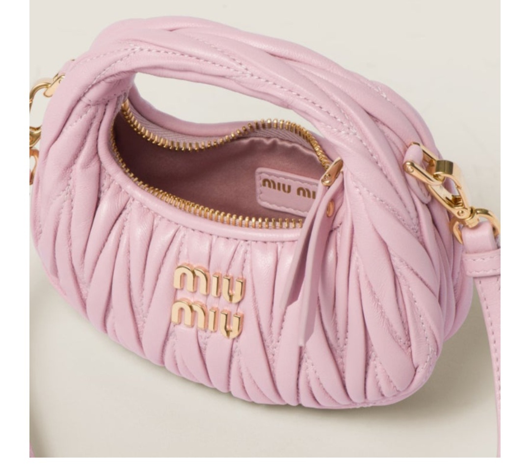 미우미우 미니 가방 새상품