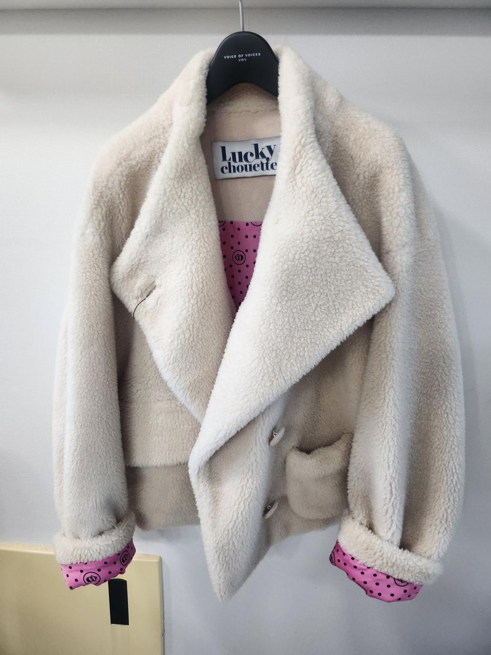 럭키슈에뜨 페이크 퍼점퍼