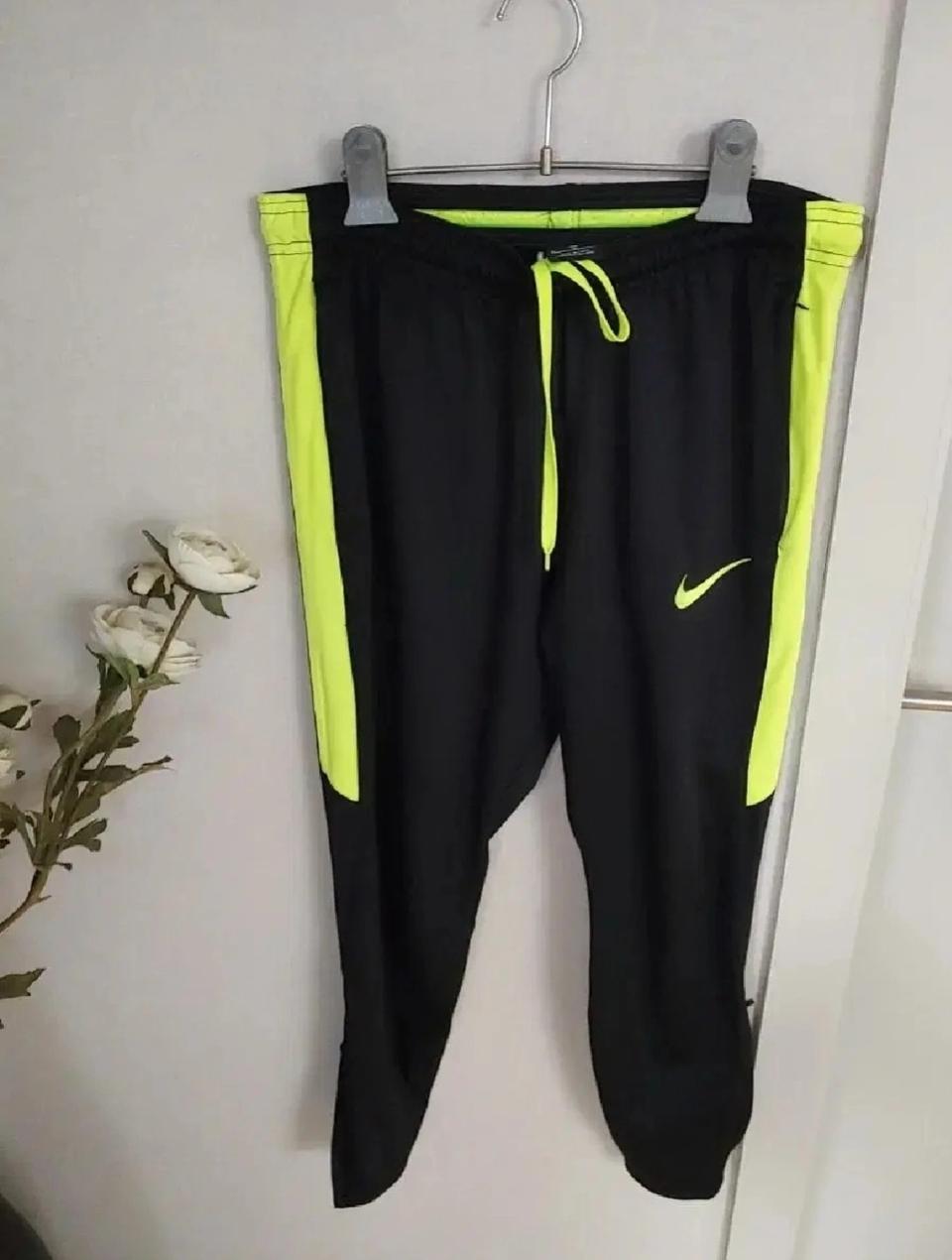 나이키 드라이핏 트레이닝 M