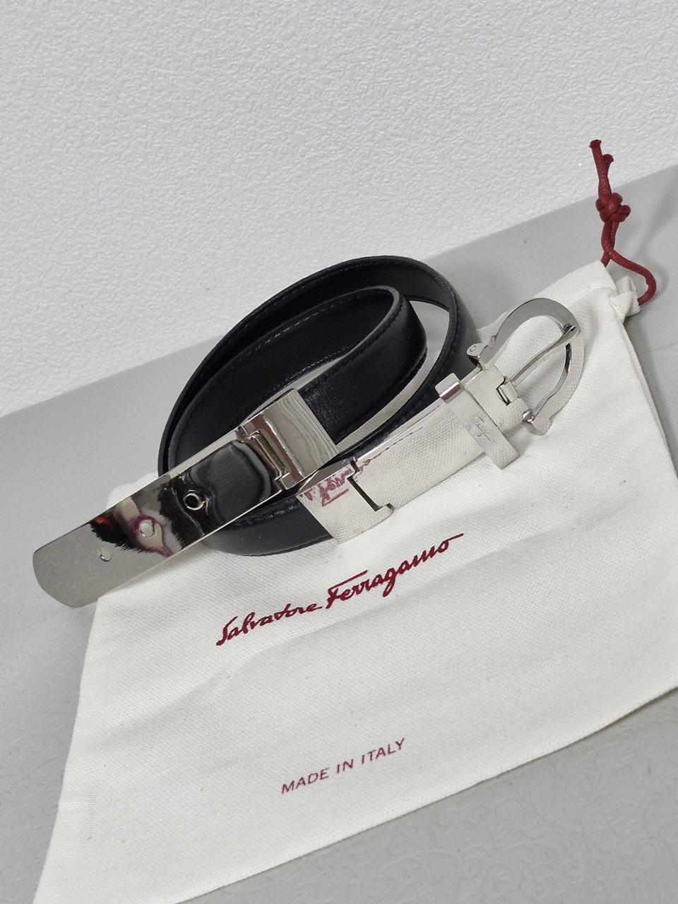 페라가모 은장 이태리 여성가죽벨트  정품입니다
