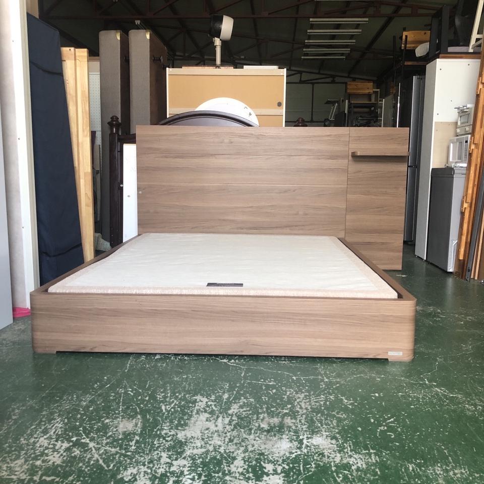 에이스 퀸사이즈 호텔식 침대프레임