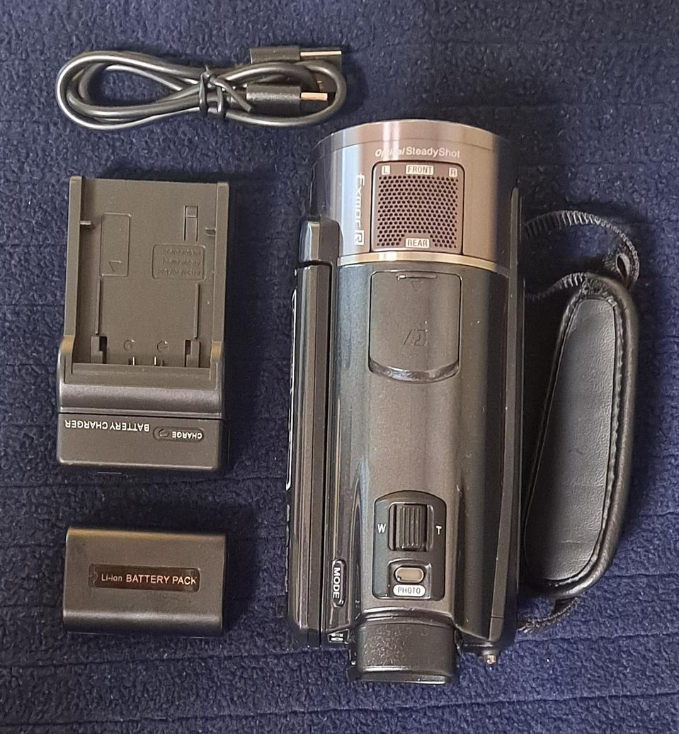 소니 핸디캠 (HDR-CX550)