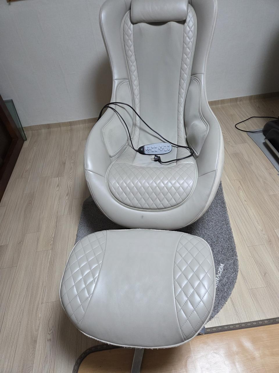 세라젬 파우제 안마의자 바디프랜드 에이르 안마베드 팝니다