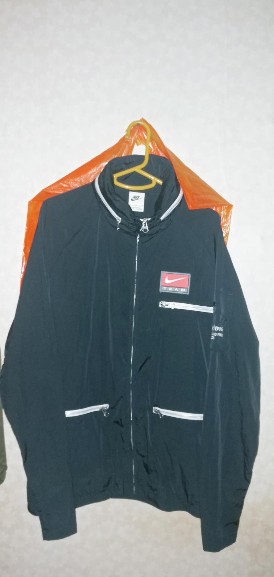 나이키 바람막이 자켓-M