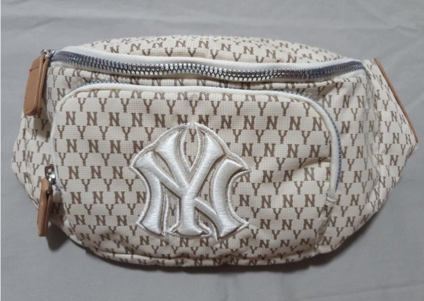 엠엘비 크로스백