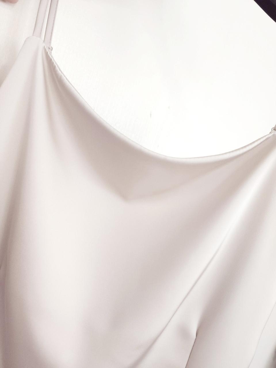 >>새틴원피스 아이보리 있습니당