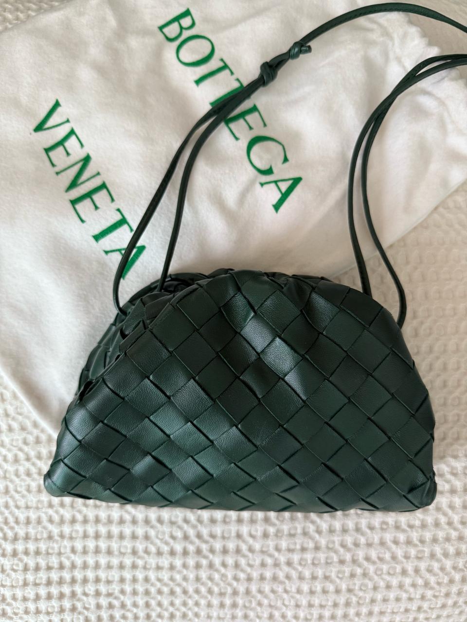 보테가베네타 위빙 만두 미니 크로스백