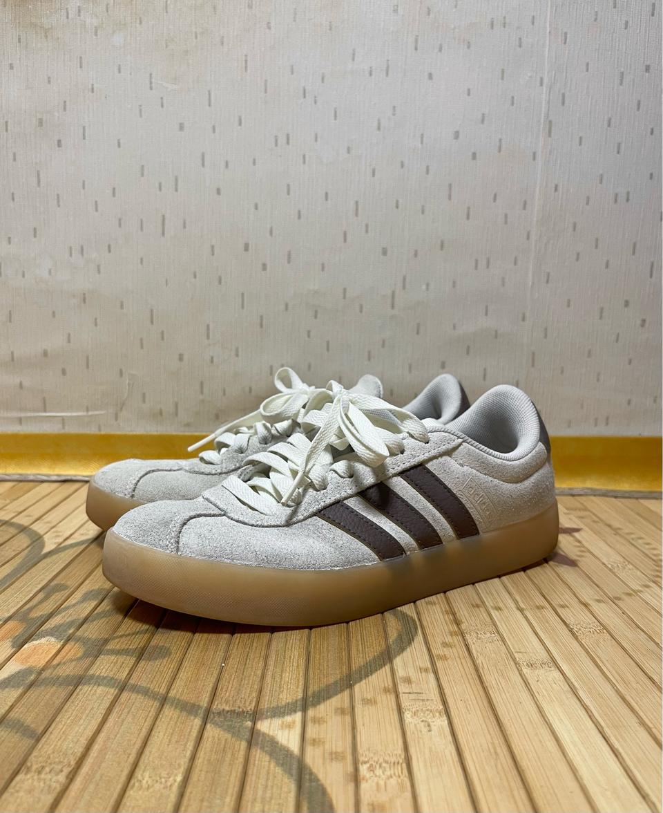 아디다스 VL 코트 3.0 베이지 브라운 235