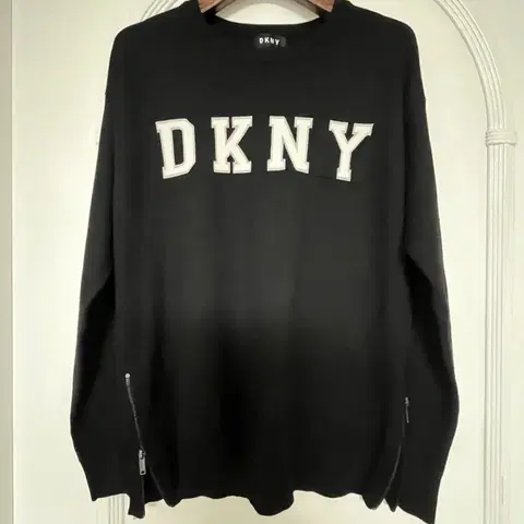 DKNY 니트